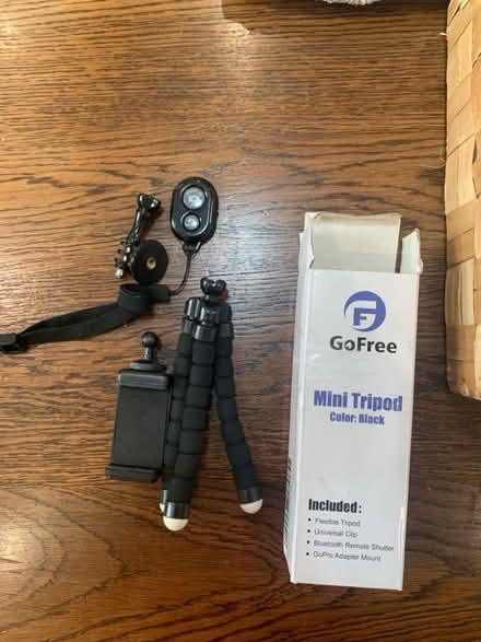 Photo of free Phone tripod (Malvern Link WR14) #1