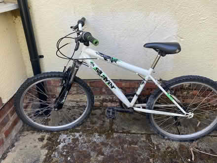 Photo of free Boys mountain bike (Gu147an) #1