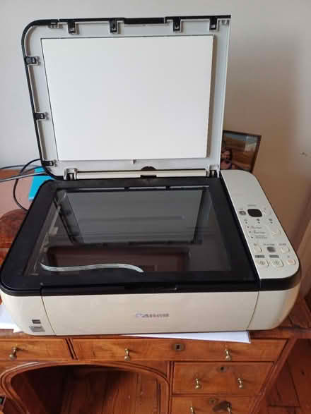 Photo of free Printer/scanner (Kendal LA9) #2
