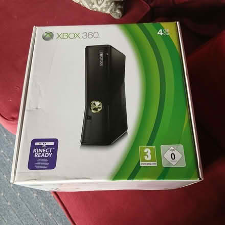 Photo of free XBox 360 box (Yeovil, Meadow Road BA21) #1