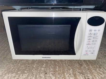 Photo of free Large microwave incl combo/grill (CW2) #1