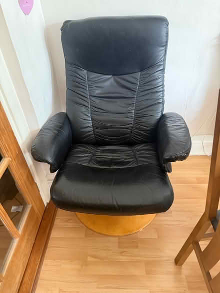 Photo of free Leather chair (Orpington) #1