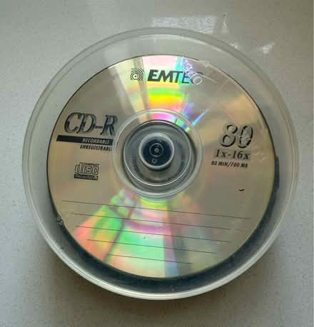 Photo of free 💿 CD-ROMs (Chipping Barnet EN5) #1