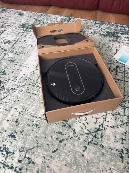 Photo of free Robot hoover (B437AS) #1