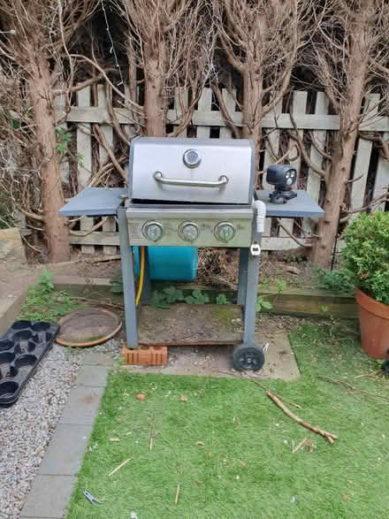 Photo of free Gas bbq (Hooton CH66) #1