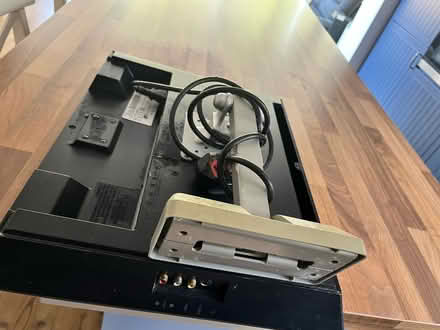 Photo of free 19’’ Samsung TV (BT8) #4