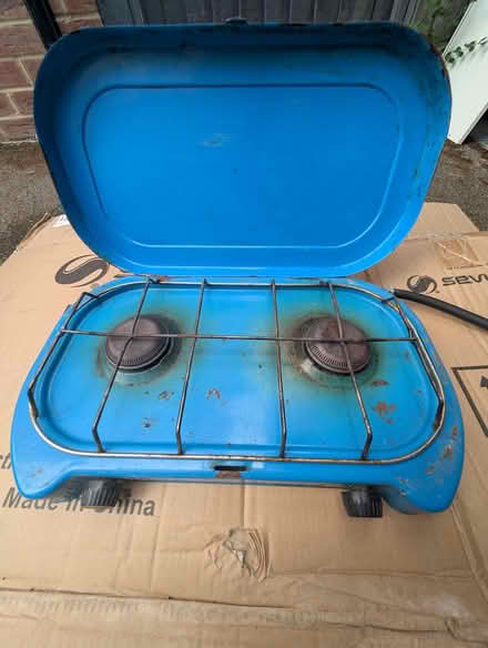 Photo of free Twin gas hob collect from OX14 (Abingdon, OX14) #1