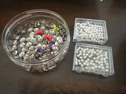 Photo of free Thumbtacks and pushpins 📌 (Malden) #1