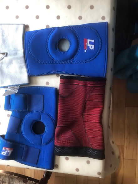 Photo of free Knee supports hg2 (Harrogate HG2) #1