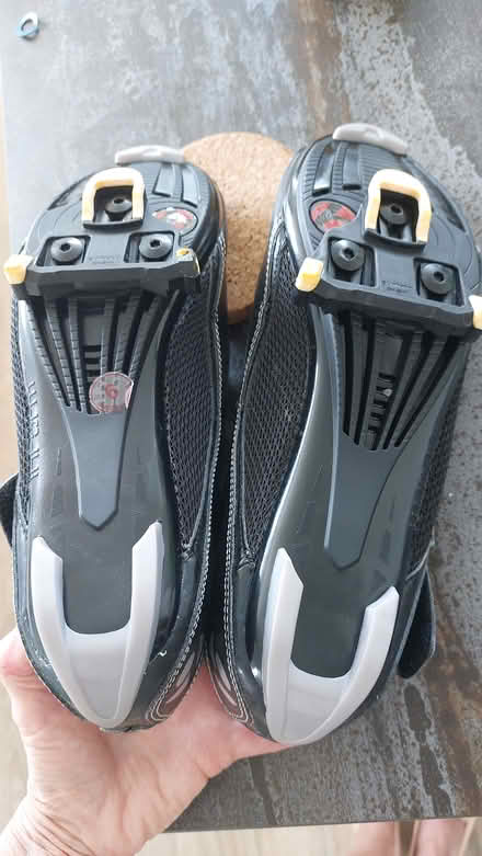 Photo of free Mens clip on cycling shoes (Broadsands TQ4) #2