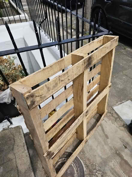 Photo of free Good condition pallet (Greenwich SE10) #1