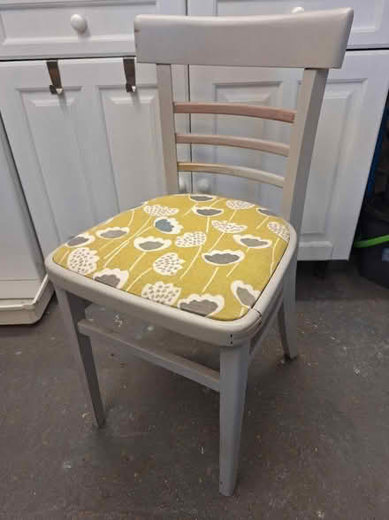 Photo of free Bentwood chair (Oakley HP18) #1