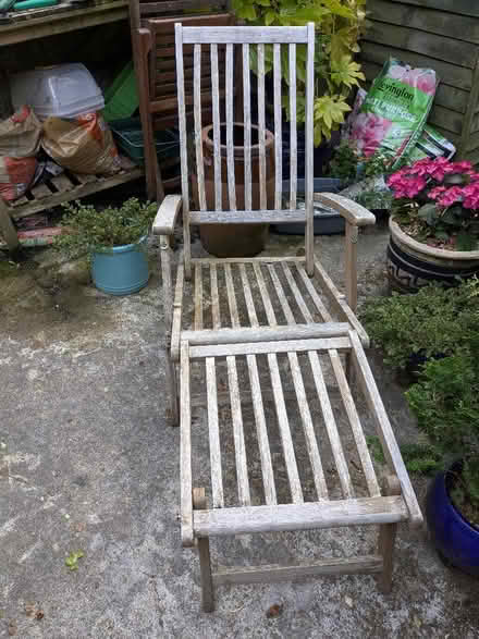 Photo of free Garden lounger, needs some tlc (Skerton LA1) #2