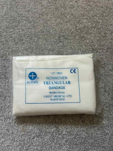 Photo of free 2 Triangular bandages / arm sling (GU12 Ash Green) #1