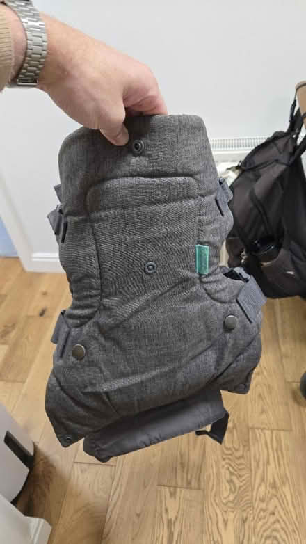 Photo of free Infantino Baby Carrier (Croydon) #3
