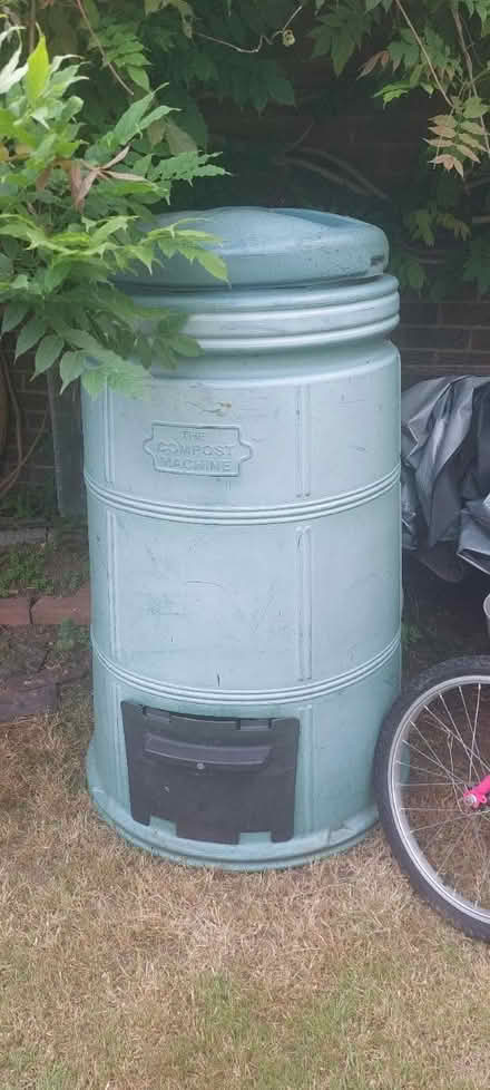 Photo of free Large compost bin (Lower Caversham, RG4) #1