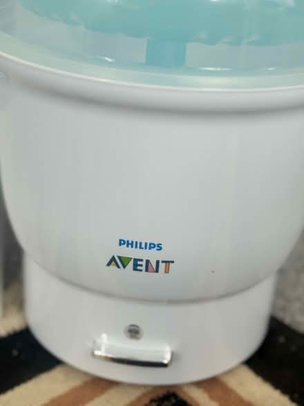 Photo of free bottle sterilizer (LL111whrexham) #2