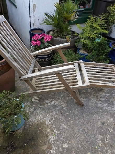 Photo of free Garden lounger, needs some tlc (Skerton LA1) #1