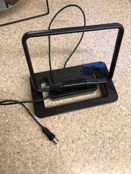 Photo of free Tv One for all Freeview antenna (Kingston KT1) #1