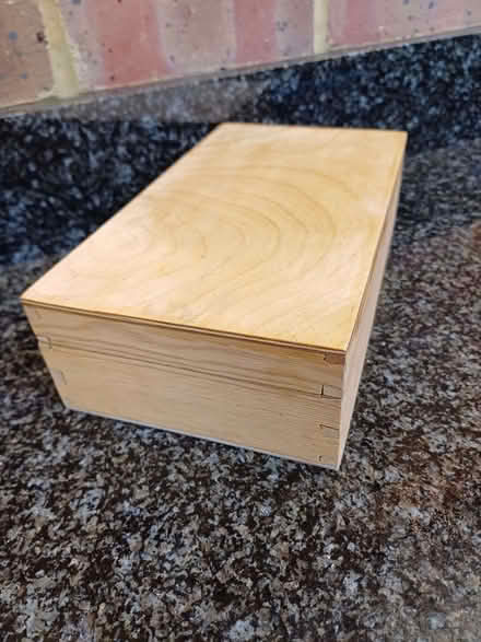 Photo of free Wooden box for upcycling (Winkwell HP1) #1