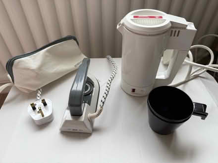 Photo of free Travel iron and travel kettle (Broxbourne EN10) #1