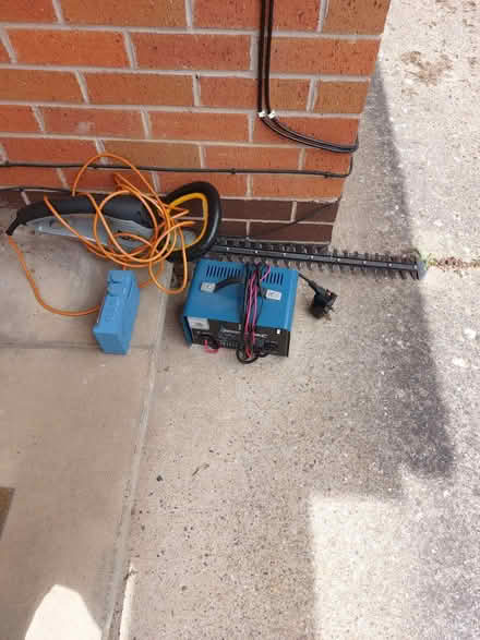 Photo of free Hedge cutter an oddments (Bilborough NG8) #1