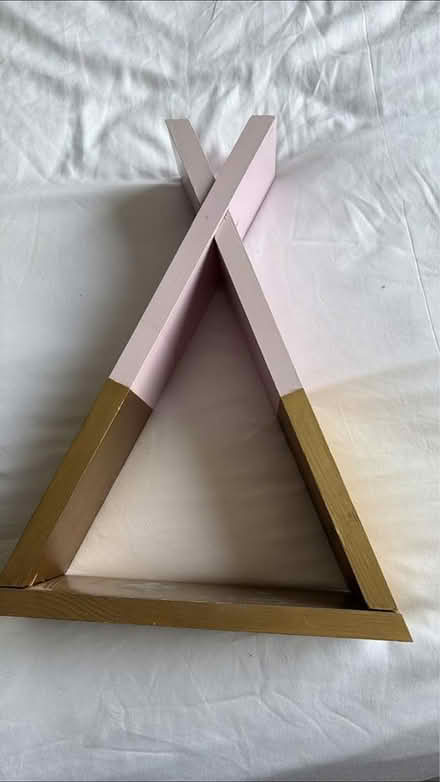 Photo of free Decorative shelf (Drumcondra) #1