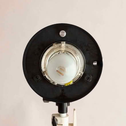 Photo of free Photographic Strobe Lights (Station Area RG21) #3