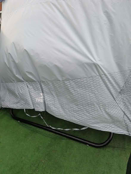 Photo of free tent/pagoda (Wybourn S2) #3