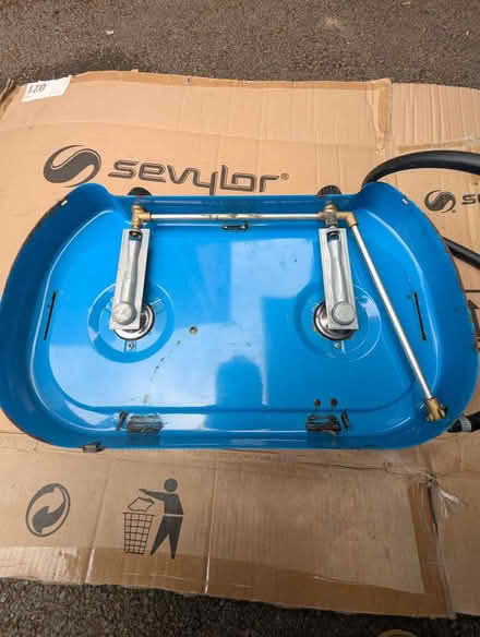 Photo of free Twin gas hob collect from OX14 (Abingdon, OX14) #2