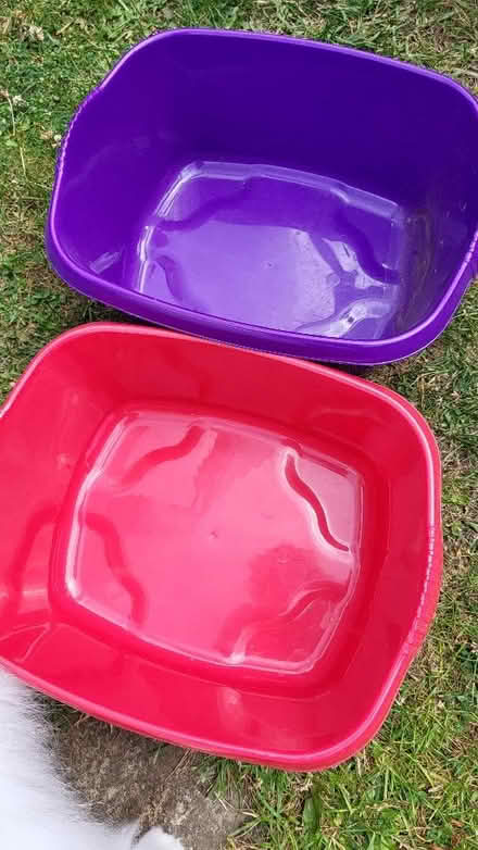 Photo of free 2 washing up bowls (Osney OX2) #2