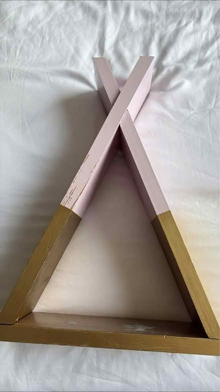 Photo of free Decorative shelf (Drumcondra) #2