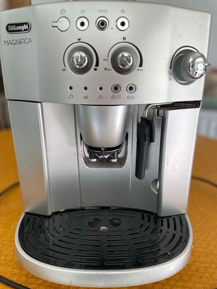Photo of free Delonghi Magnifica Coffee Machine (Se12 8nz) #1