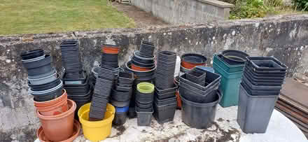 Photo of free Various size plant pots (Hough CW2) #1
