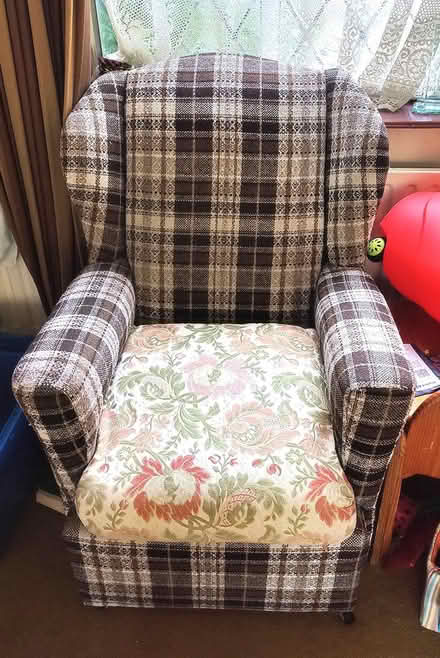 Photo of free 2 arm chairs & sofa vintage 1960's (Potters Bar EN6) #2