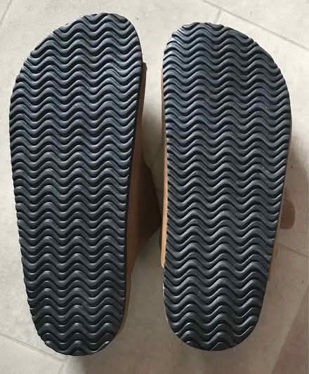 Photo of free Men’s sandals size 8 hardly worn (Abbey Wood SE2) #2