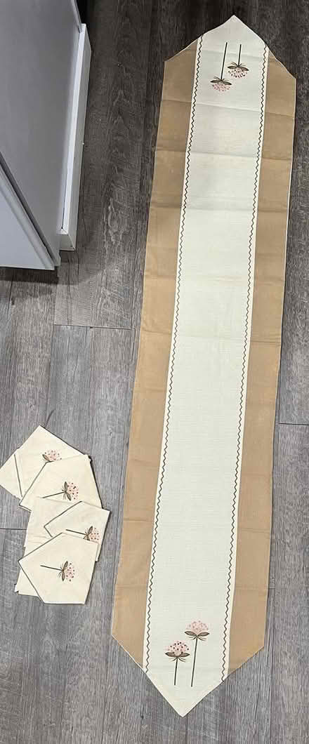 Photo of free Table Runners (Marysville) #3