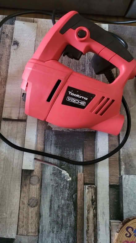 Photo of free Electric Jigsaw (Mereoak Park RG2) #1