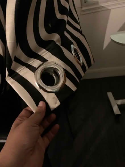 Photo of free New Single window curtain (wembley HA9) #3