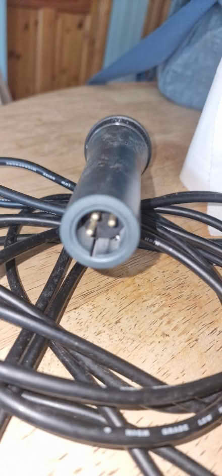 Photo of free Unpowered XL Microphone (Wombwell S73) #4