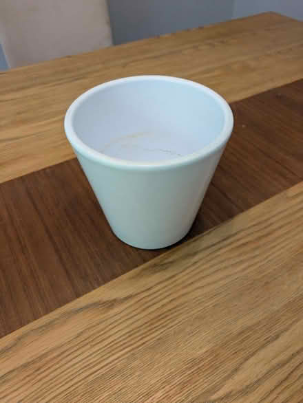 Photo of free White plant pot (North Abingdon OX14) #2