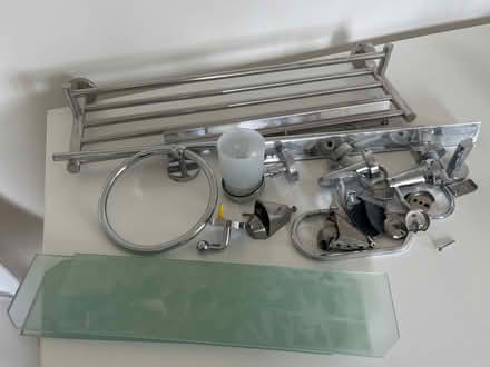 Photo of free Various bathroom Fittings (Isleworth TW7) #1