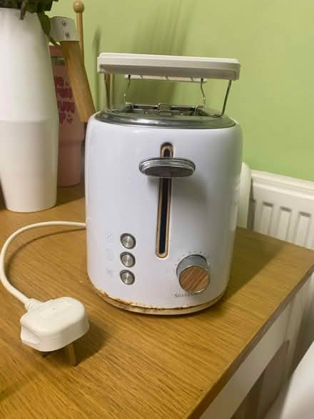 Photo of free Toaster (Hackney E8) #1