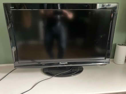 Photo of free Panasonic 32” TV (Barnham) #1