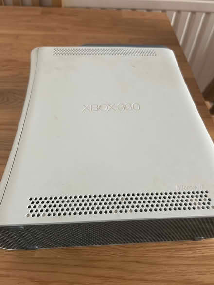 Photo of free Xbox 360 (Bryson Road EH11) #1