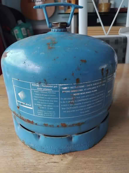 Photo of free camping gaz empty cylinder (Witney OX28) #1