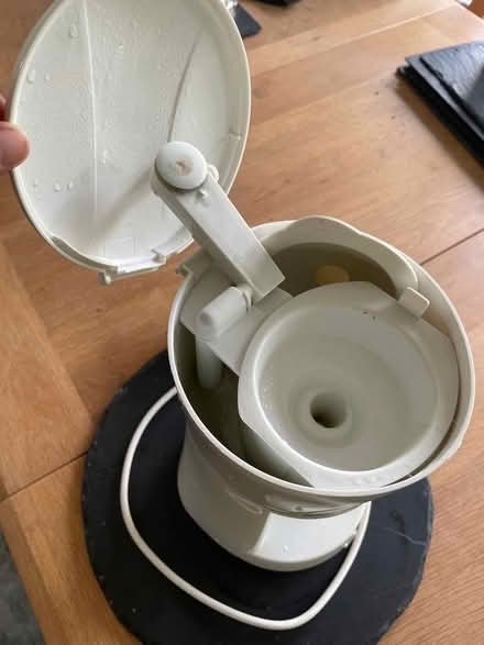 Photo of free Single cup coffee/tea maker (Southborough TN4) #2