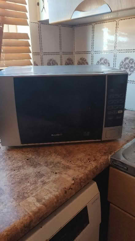 Photo of free Breville MicrowaveMicrowave (Cippenham SL1) #1