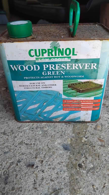 Photo of free Selection of decorating products (Bournemouth/Poole) #4