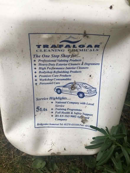 Photo of free Part 5 litre tub of wheel cleaner (Wood Farm OX3) #2